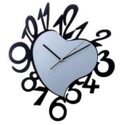 Часы настенные Сердце обрамленное большими цифрами