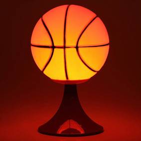 Лампа настольная баскетболист