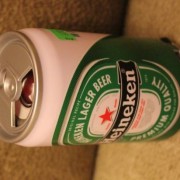 muzikalnaya_kolonka_v_vide_banki_piva_heineken-3.jpg